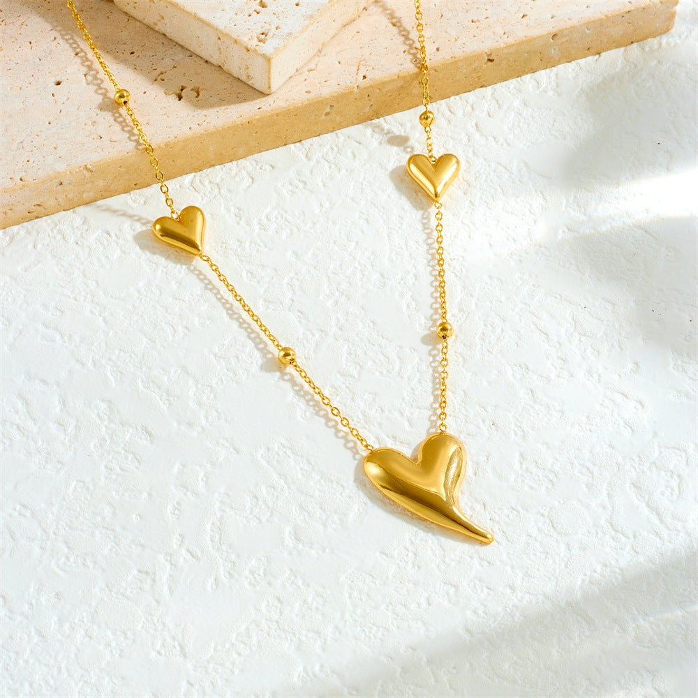 Fashionable Simple And Versatile Glossy Gold-Plated Irregular Three-Dimensional Love Accessory Chain Stainless Steel Clavicle Necklace