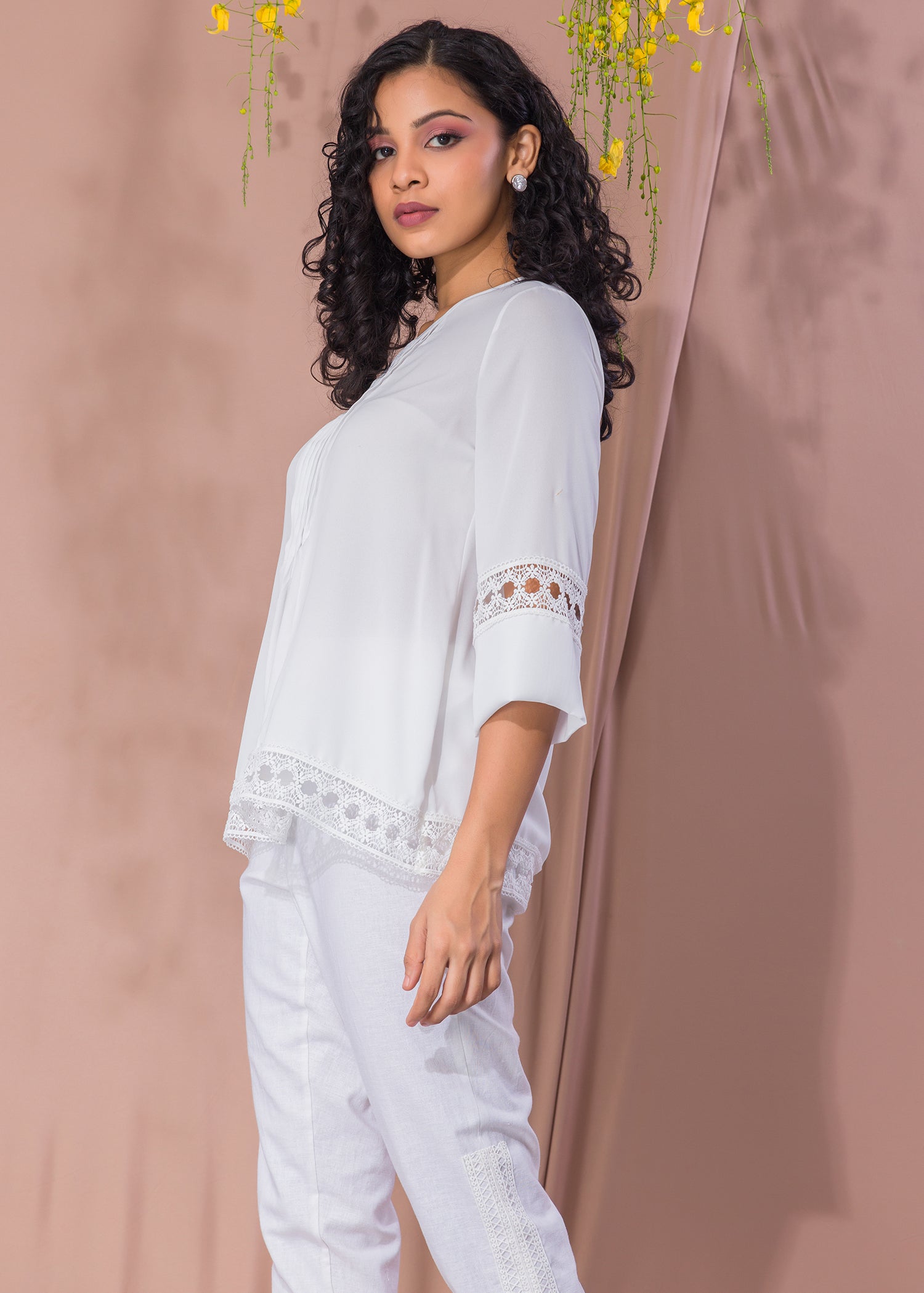 Pin Tuck Detailed White Blouse With Lace