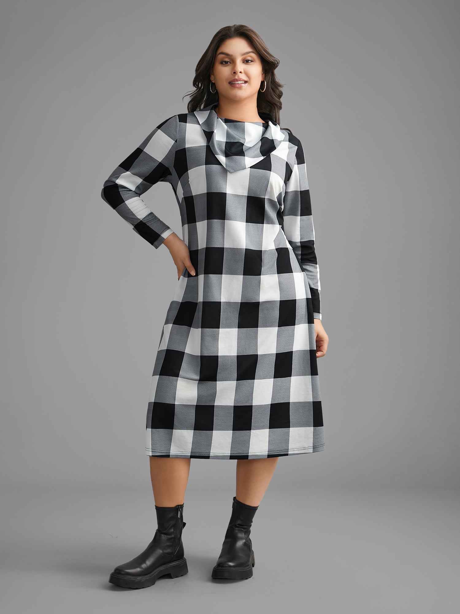 Plaid Ruffled Collar Pocket Midi Dress