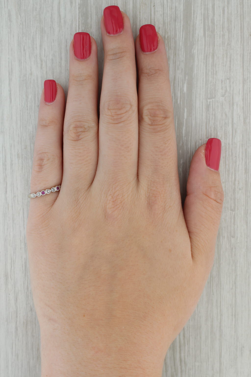 0.10ctw Ruby Diamond Stackable Hearts Ring 10k White Gold Size 7.25 Wedding Band