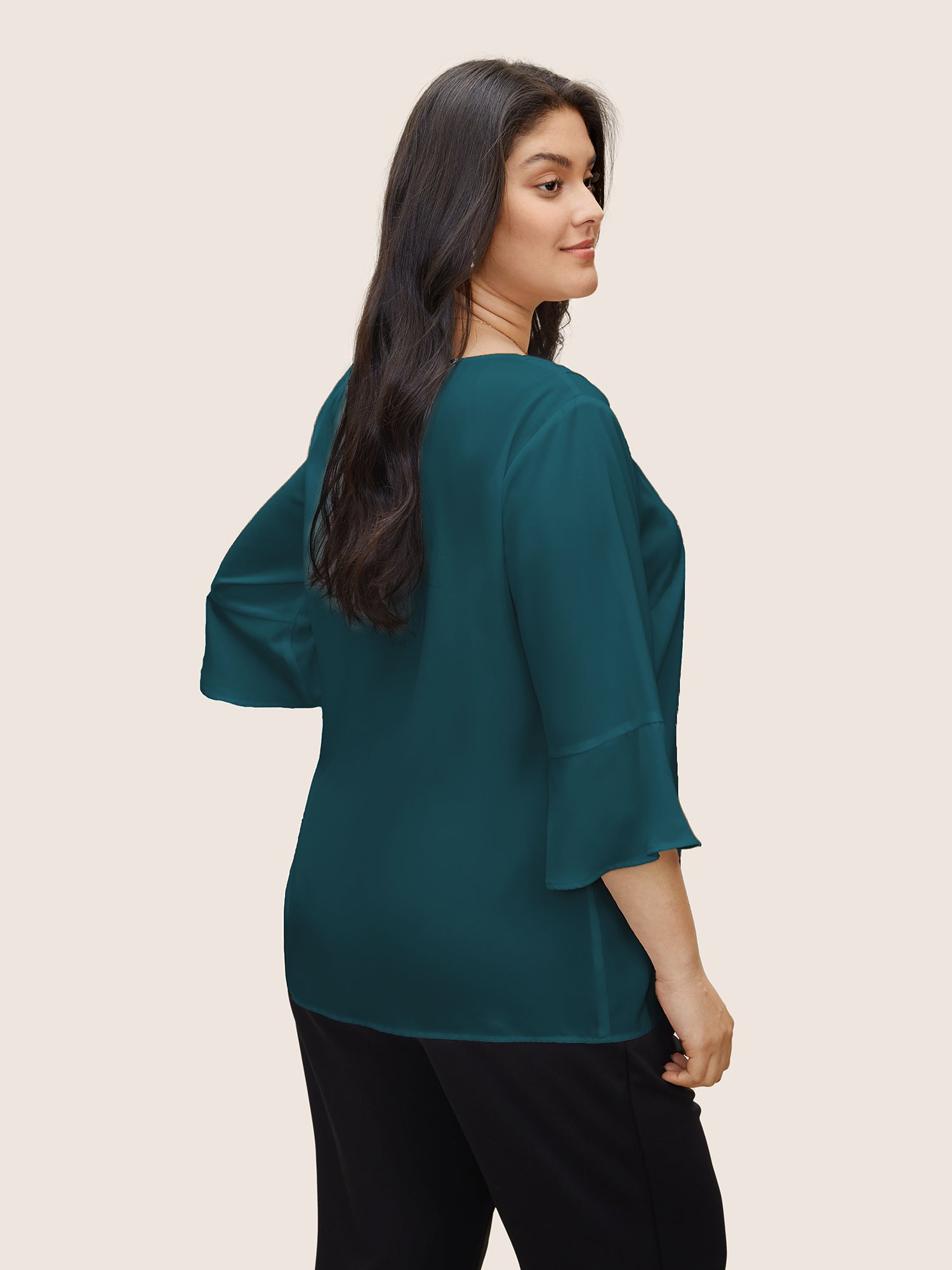 Anti-Wrinkle Plain Ruffles Pleated Blouse