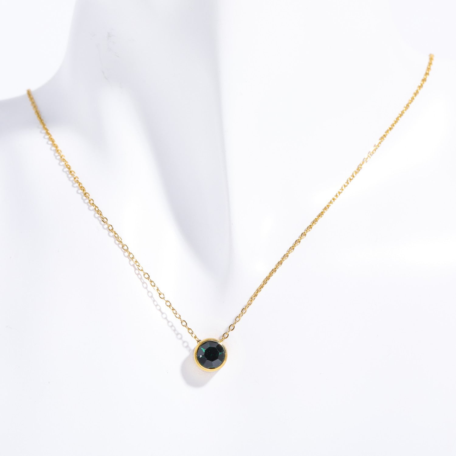 Minimalist Round Geometric Stainless Steel Diamond Inlay Necklaces