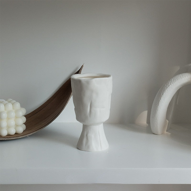 Orin Minimalist Elegance Vase