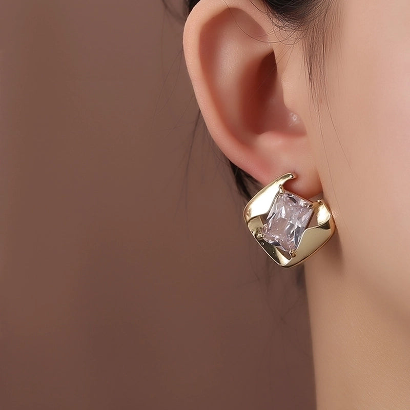 1 Pair Elegant Lady Star Heart Shape Butterfly Plating Inlay Copper Artificial Diamond Ear Studs