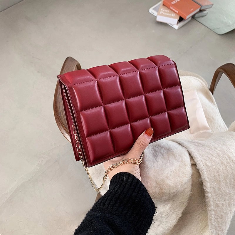 Women's Small Polyester Solid Color Streetwear Square Flip Cover Shoulder Bag