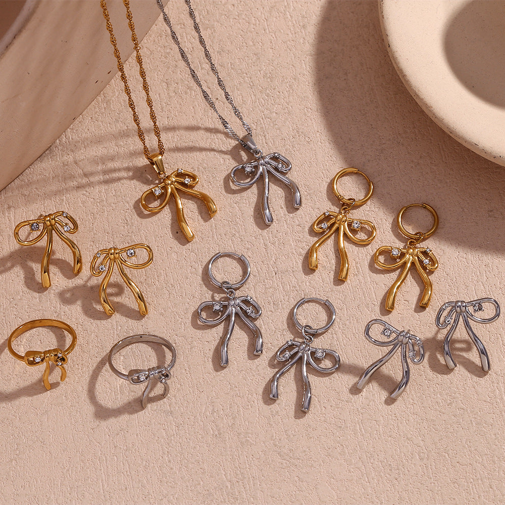 Fashion Bowknot Geometric Stainless Steel 18K Gold Plated Necklaces