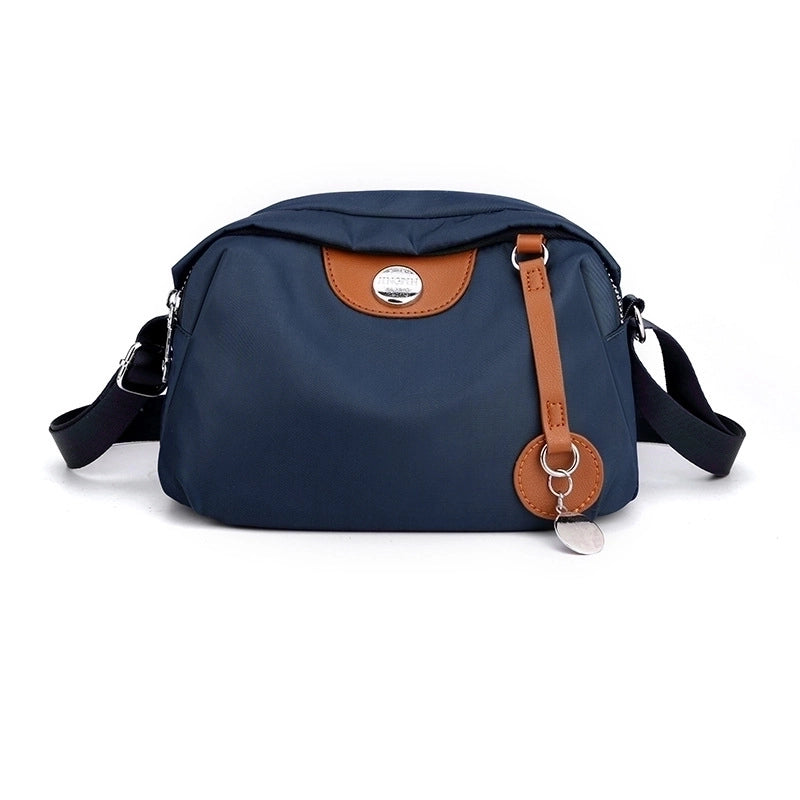 Women's Medium Nylon Solid Color Basic Zipper Dome Bag