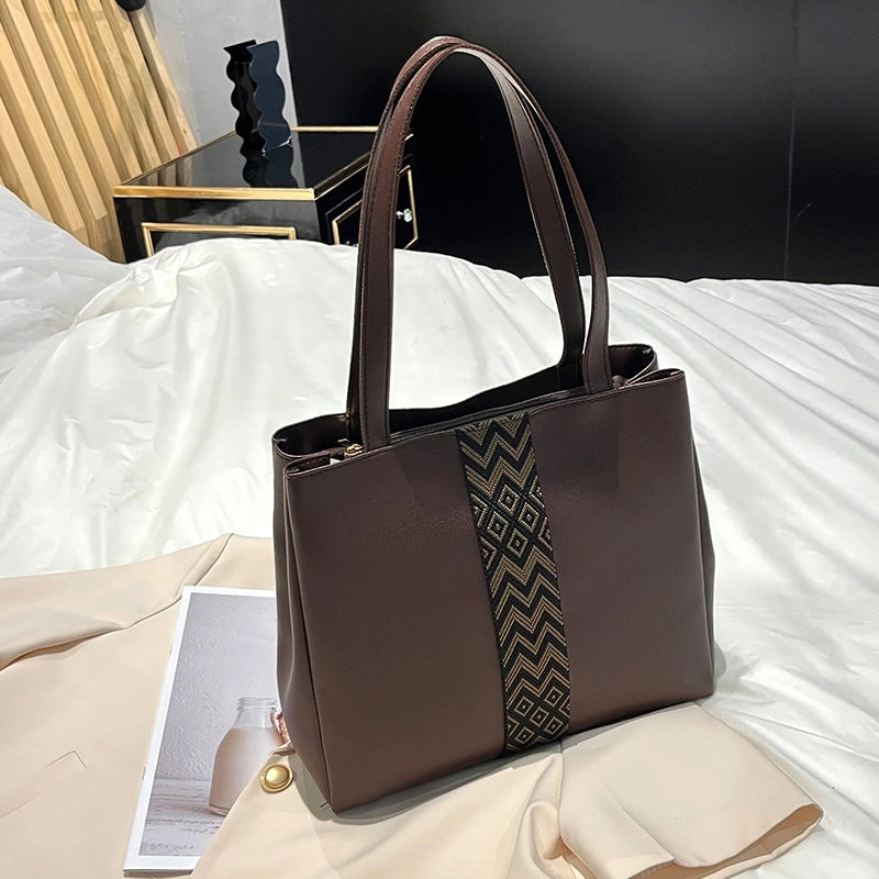 Women's Large Pu Leather Solid Color Vintage Style Classic Style Zipper Shoulder Bag