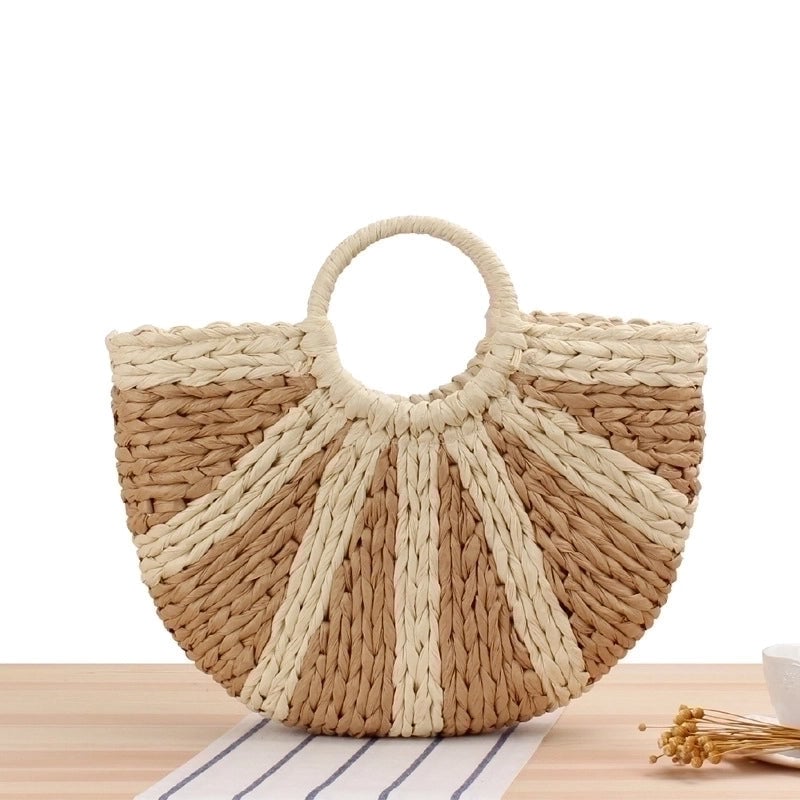 A Simple Hand-carried Straw Solid Color Casual Hand-woven Bag 41*38*8cm
