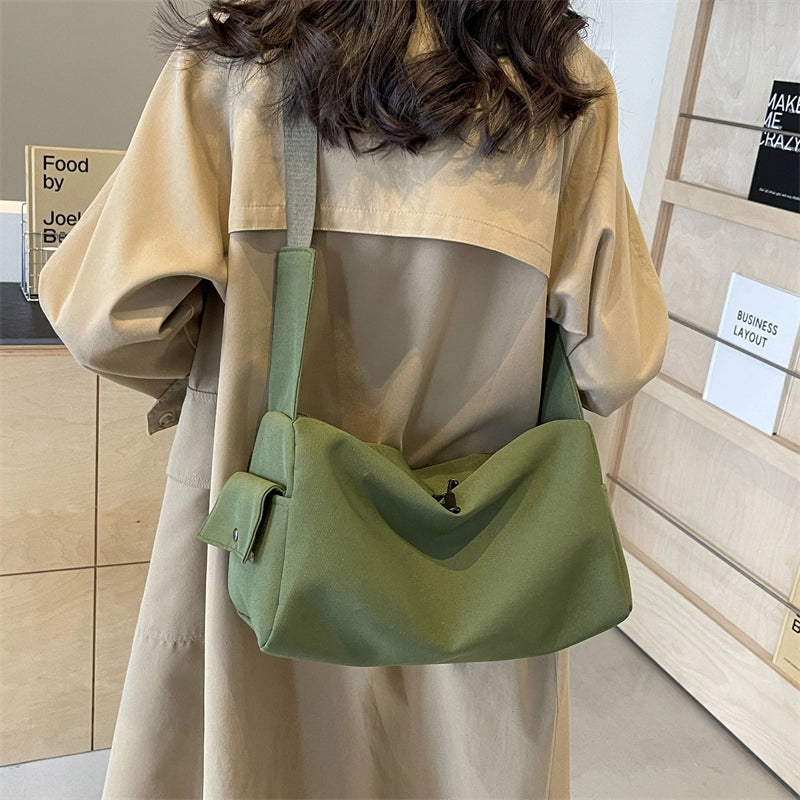 Women's Medium Cloth Solid Color Basic Zipper Crossbody Bag