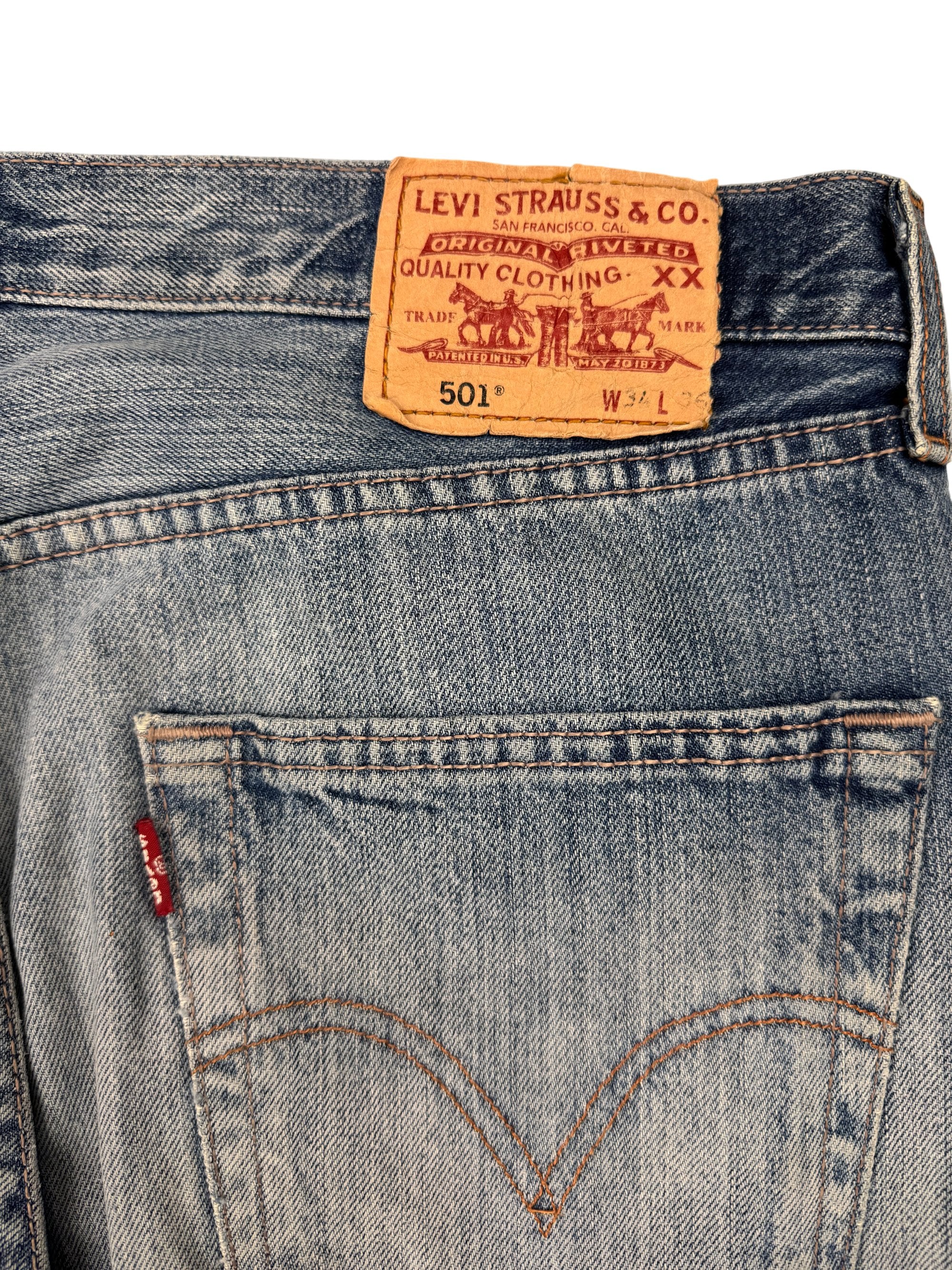 Levi's 501 Light Wash Denim Jeans