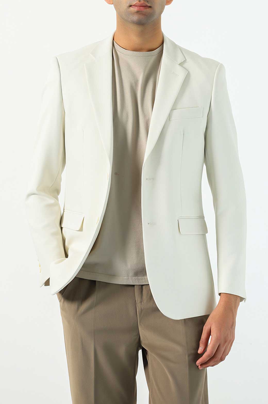 TAILORED FIT BLAZER