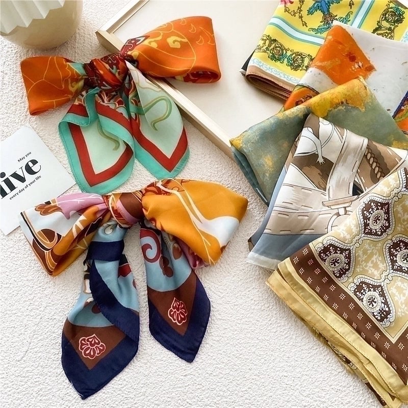Unisex Sweet Silk Printing Silk Scarf
