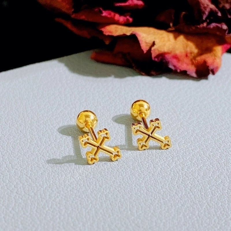 1 Pair Minimalist Heart Shape Plating Titanium Steel Gold Plated Ear Studs