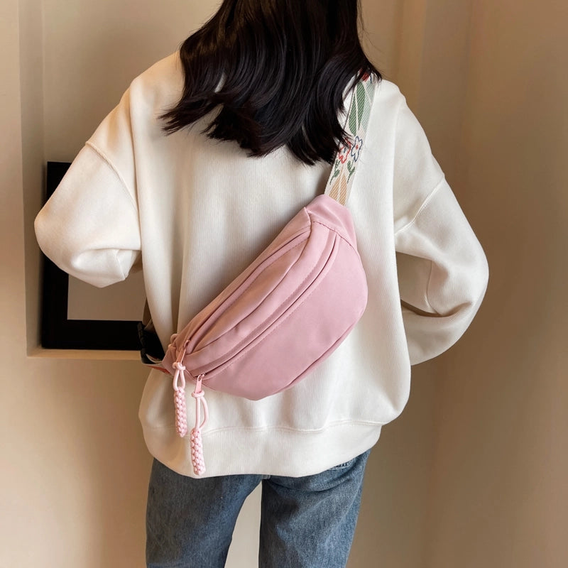 Women's Elegant Vacation Streetwear Solid Color Nylon Waist Bags