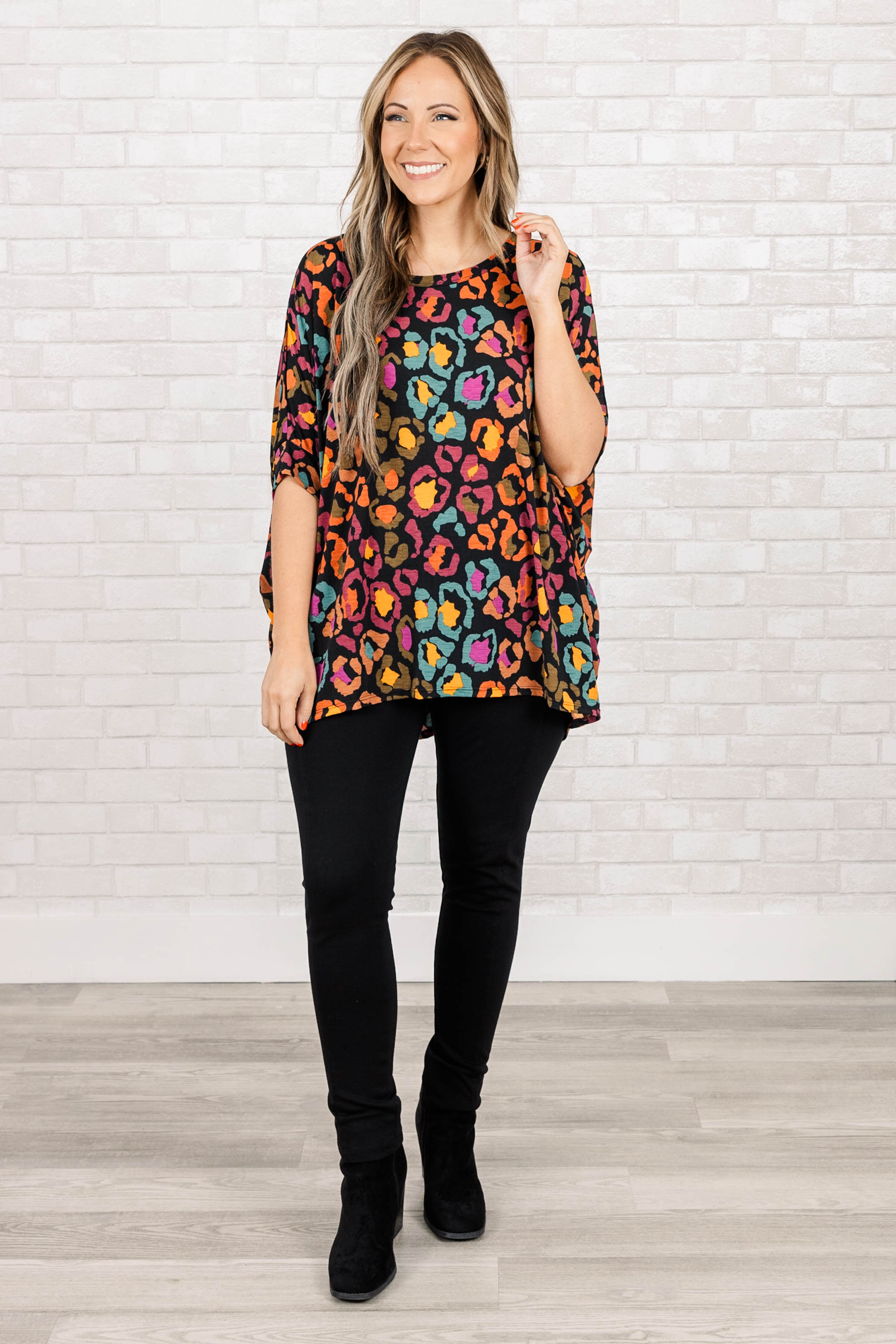 Blissful Thinking Top. Black Multi