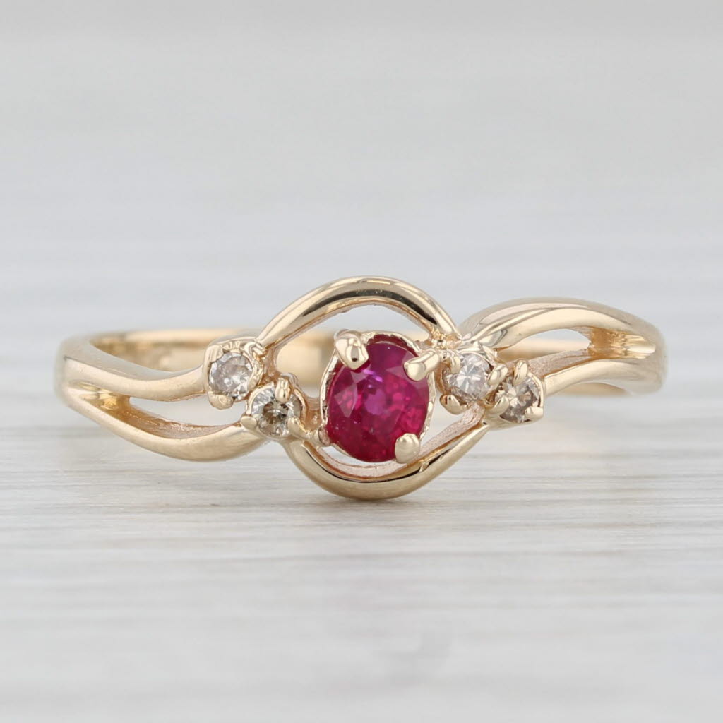 0.13ct Oval Ruby Diamond Ring 10k Yellow Gold Size 6.75