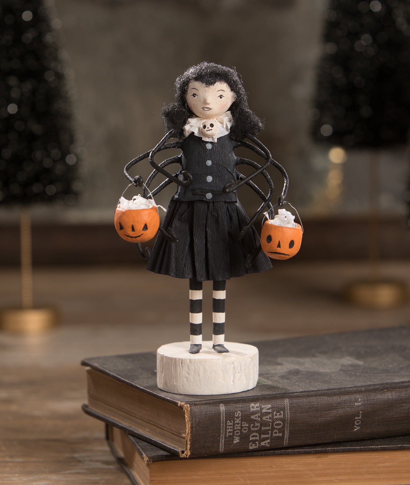 Michelle Lauritsen Halloween Figurines