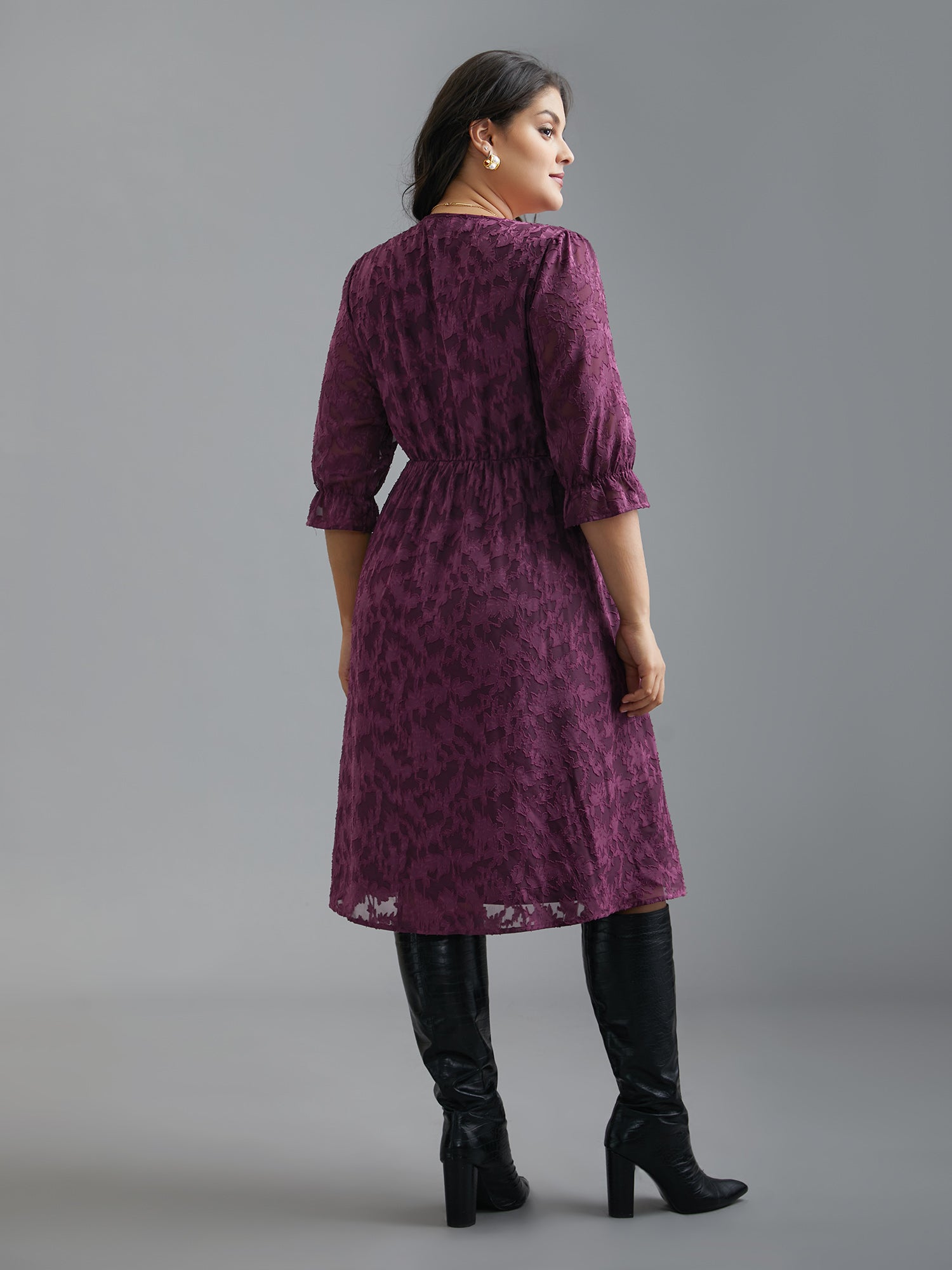 V Neck Burn-out Fabric Midi Dress