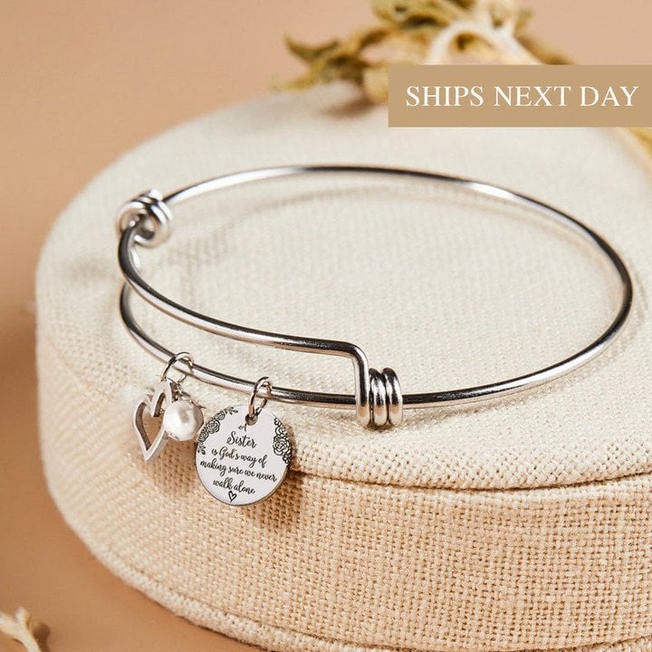 Hot Sale -A Sister Is God's Way Of Making Sure We Never Walk Alone Bangle