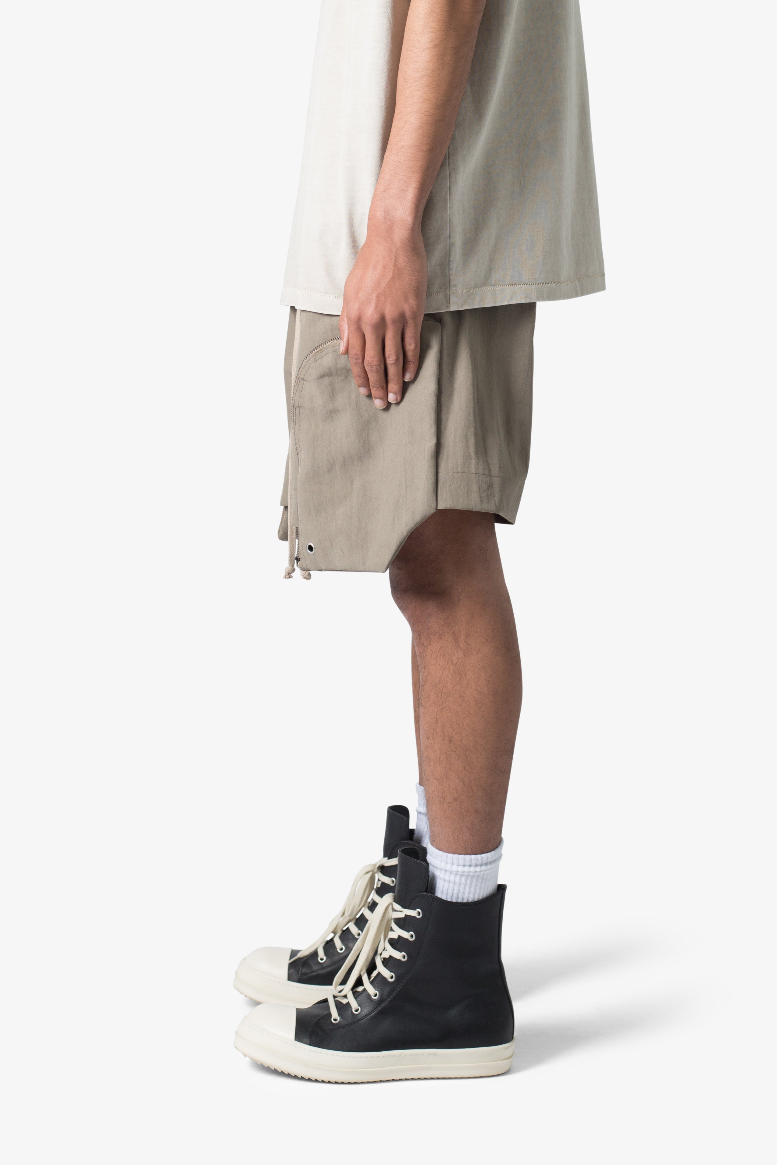 Front Pocket Geo Shorts - Olive