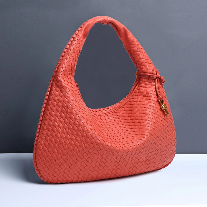 Woven Women's Bag New Fashion Large Capacity Handbag Korean Commuter Leisure Manufacturers Fashion Shoulder Bag