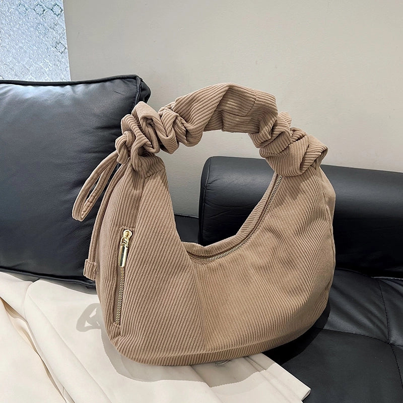 Women's Solid Color Streetwear Dumpling Shape Zipper Shoulder Bag Underarm Bag