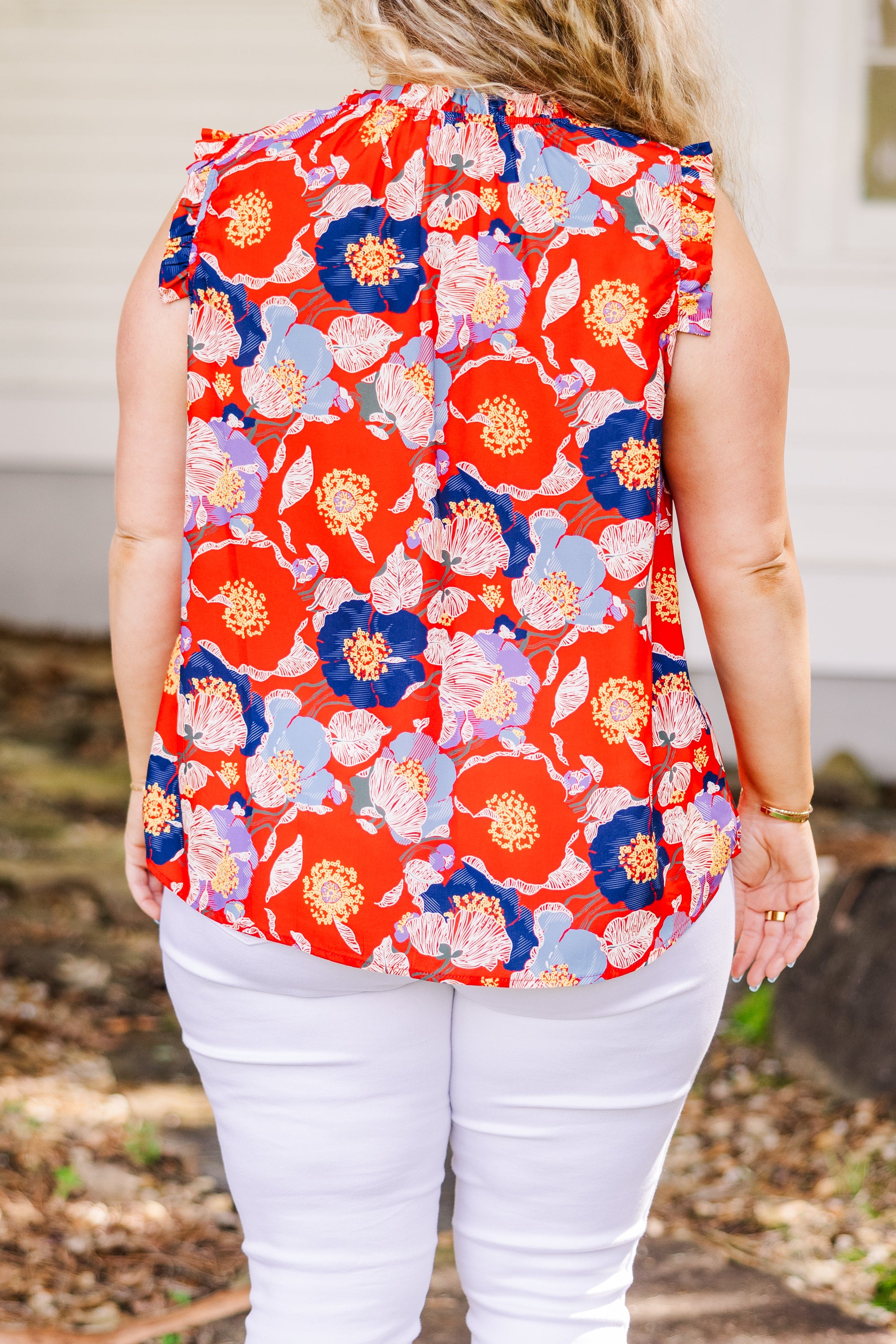 Bold Botanic Top. Red