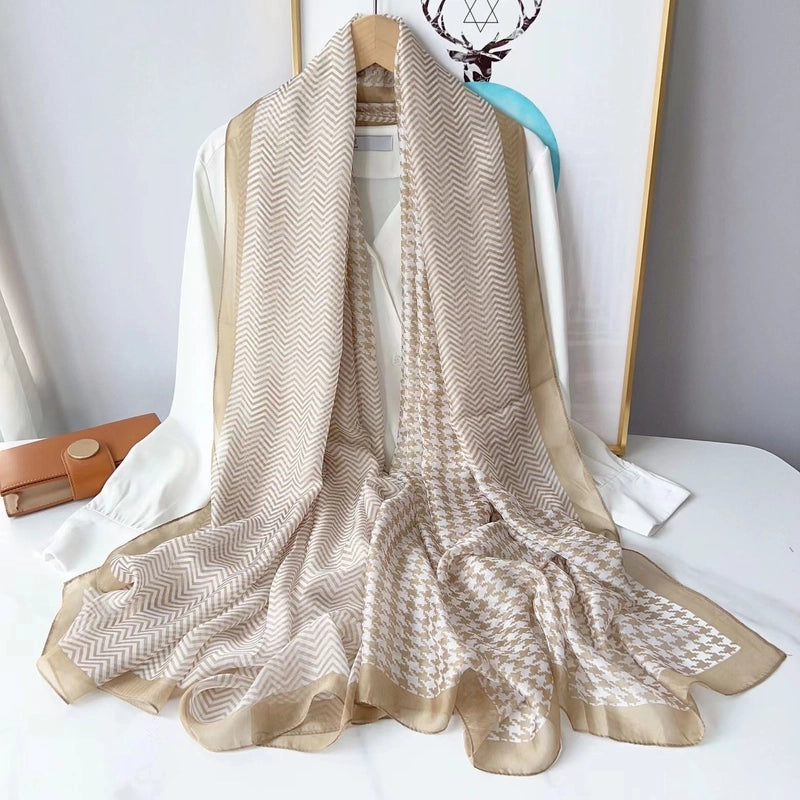 Spring And Summer New Yourou Silk Scarf Large Size Printed Beach Towel Dot Travel Vacation Sunscreen Scarf Women's Spot