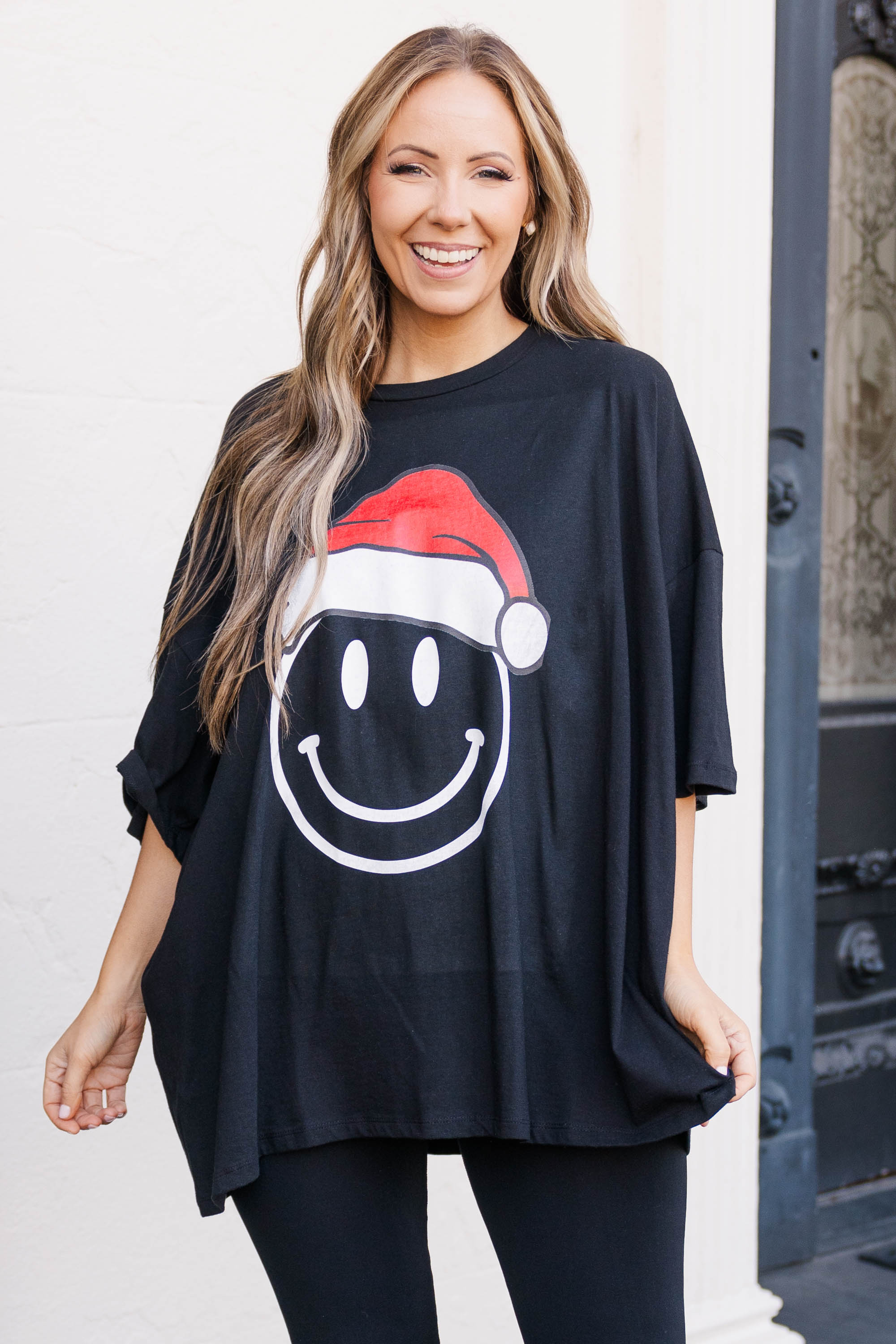 Remember To Smile Santa Boyfriend Tee. Black