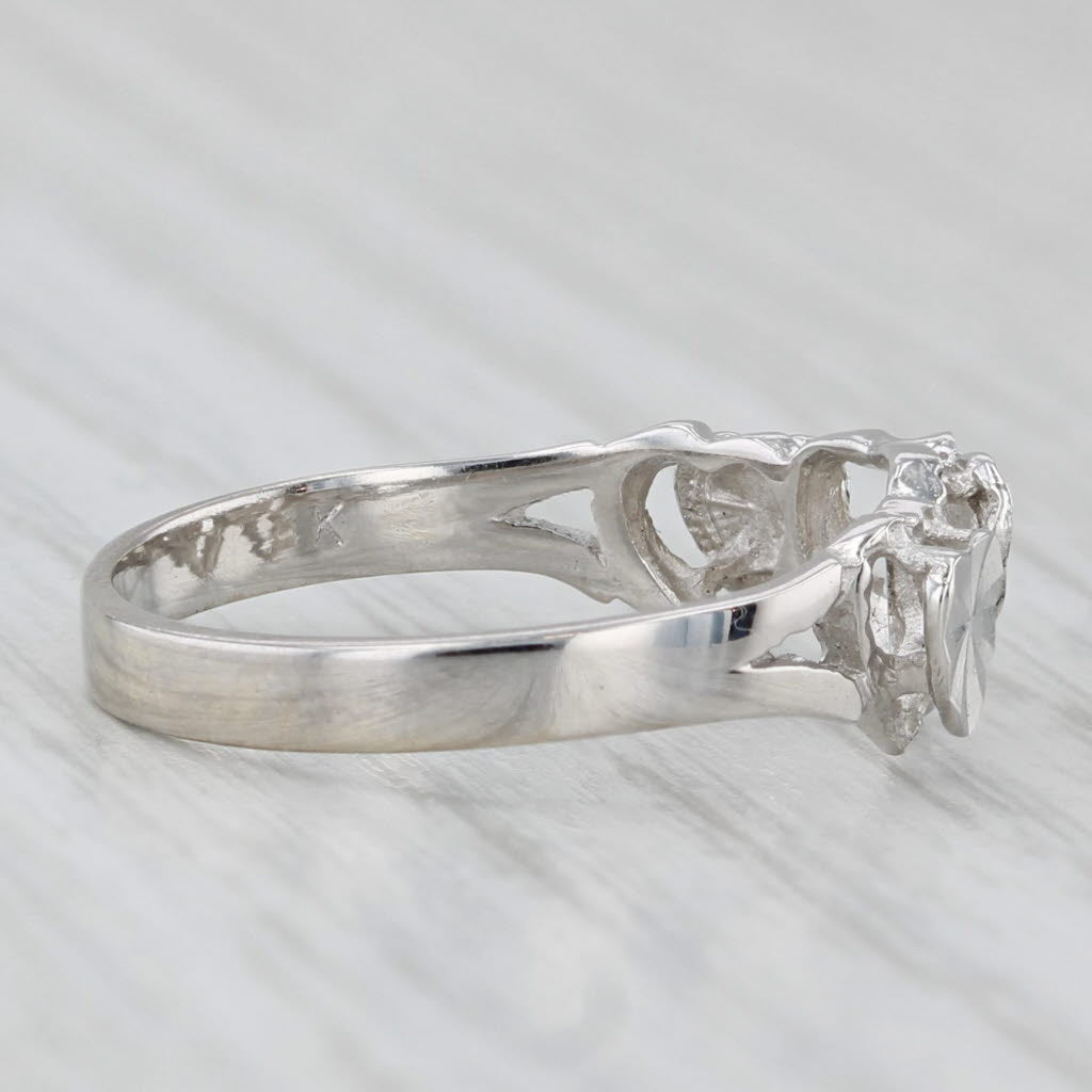 Shimmering Rayed Hearts Ring 14k White Gold Size 6.25 Stackable