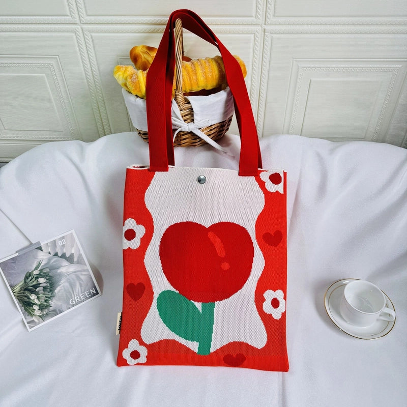 Women's Large Polyester Floral Strawberry Tulip Streetwear Magnetic Buckle