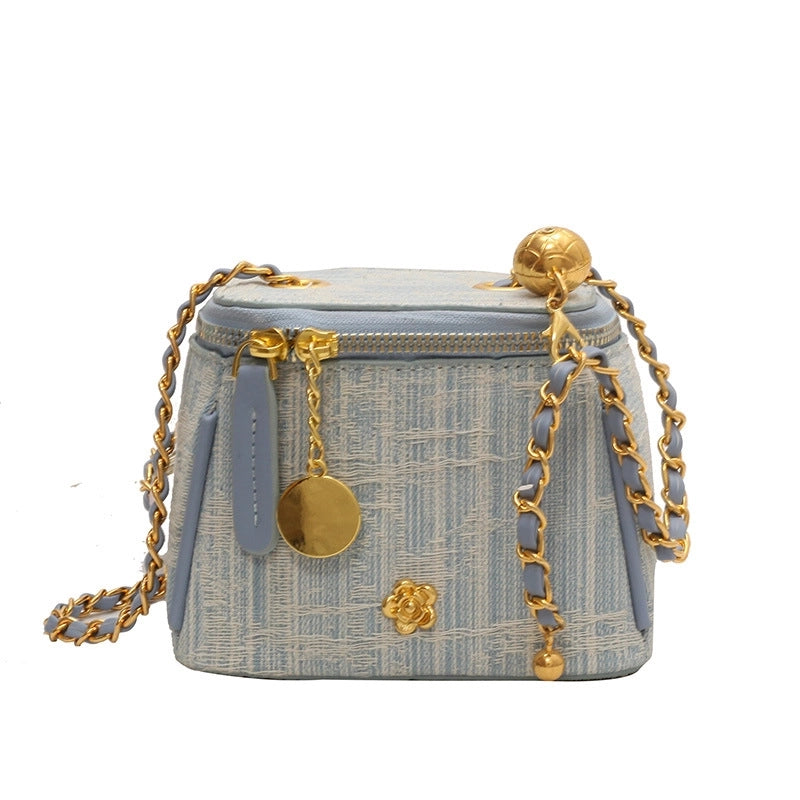 Women's Small Denim Solid Color Streetwear Zipper Crossbody Bag