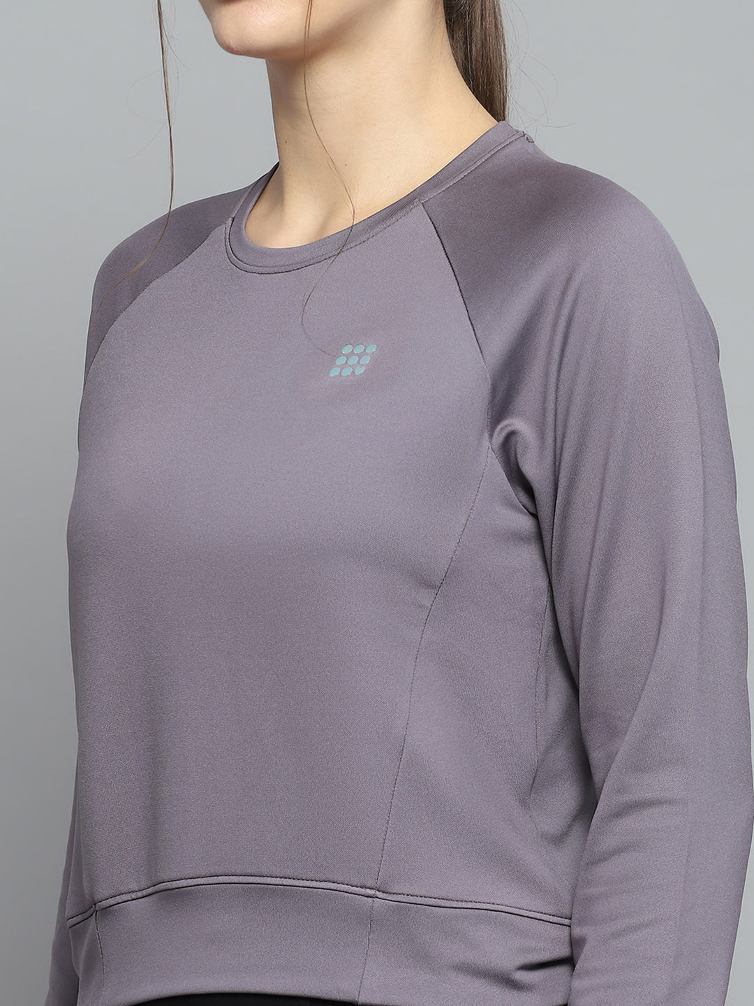 Women Grey Solid Round Neck Full Sleeve Sweatshirt