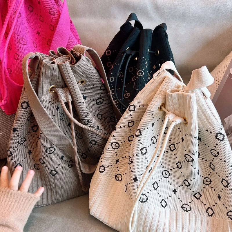 Women's Medium Knit Geometric Vintage Style Classic Style String Tote Bag