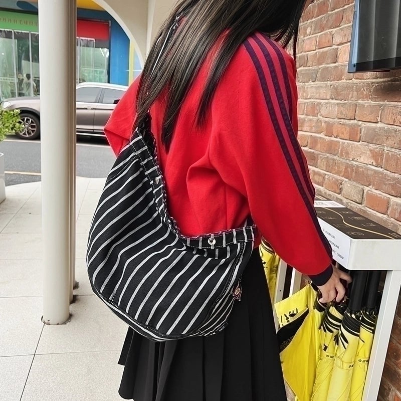 Unisex Denim Stripe Vacation Sewing Thread Square Magnetic Buckle Shoulder Bag