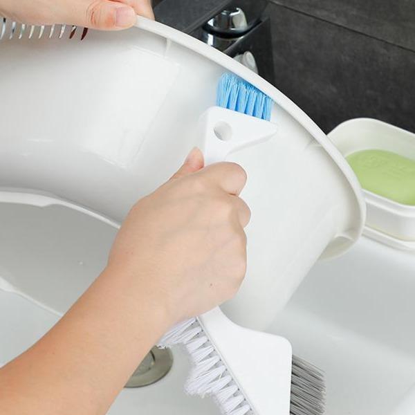 3-in-1 Grout Brush Cleaner