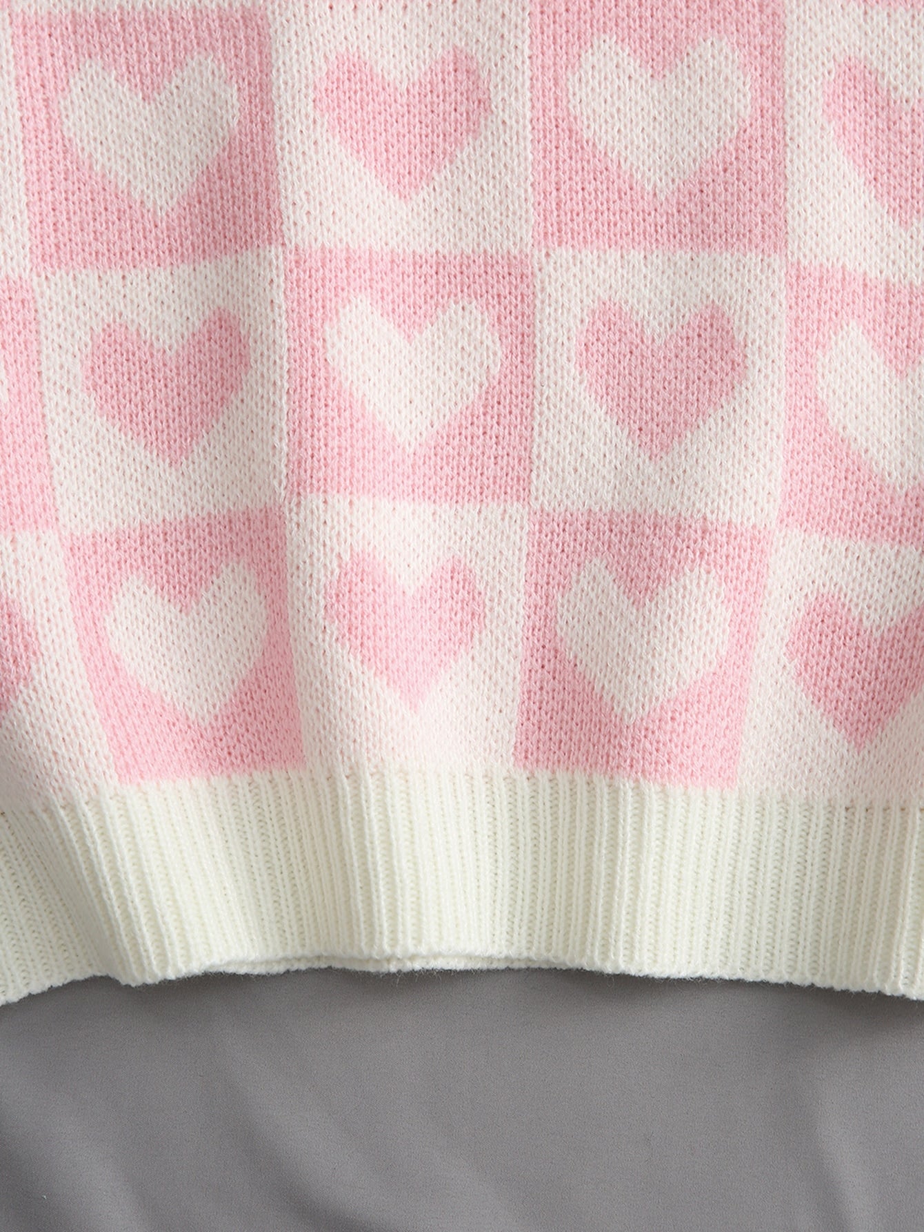 Heart & Checker Pattern Sweater Vest