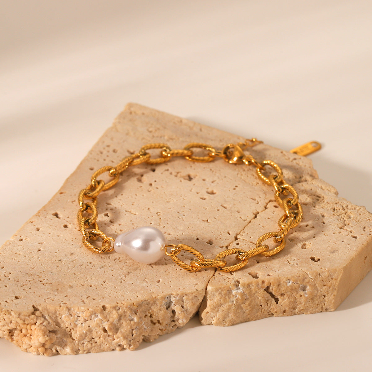 Ins Style Texture O-Shaped Chain Stainless Steel Bracelet Female Special-Shaped Pearl Pendant Hand Jewelry Titanium Steel