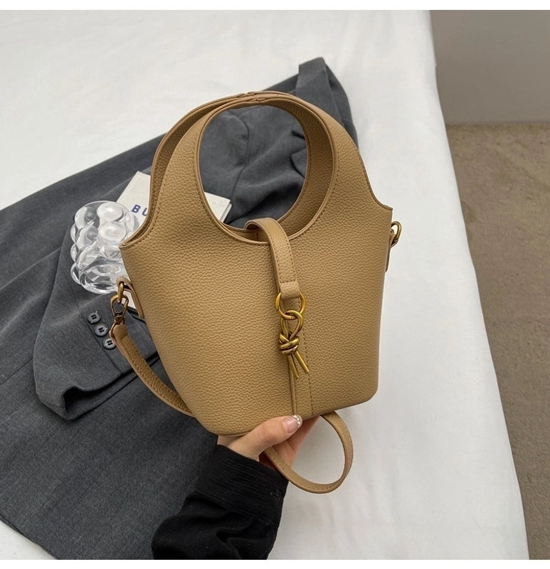 Women's Medium Pu Leather Solid Color Vintage Style Classic Style Bucket Zipper Bucket Bag
