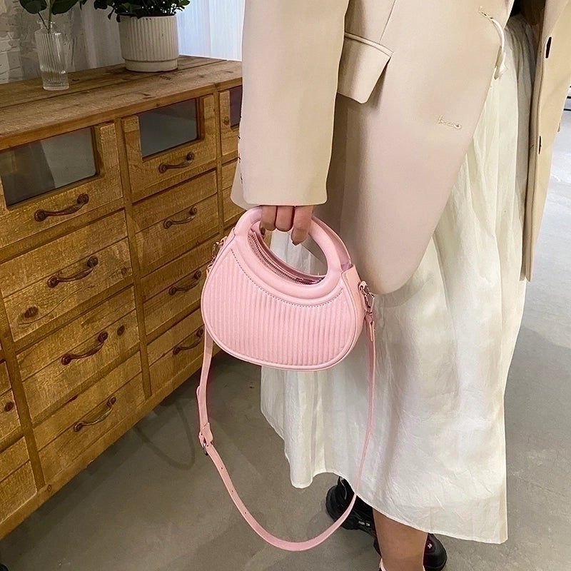 Women's Pu Leather Stripe Classic Style Dumpling Shape Zipper Handbag