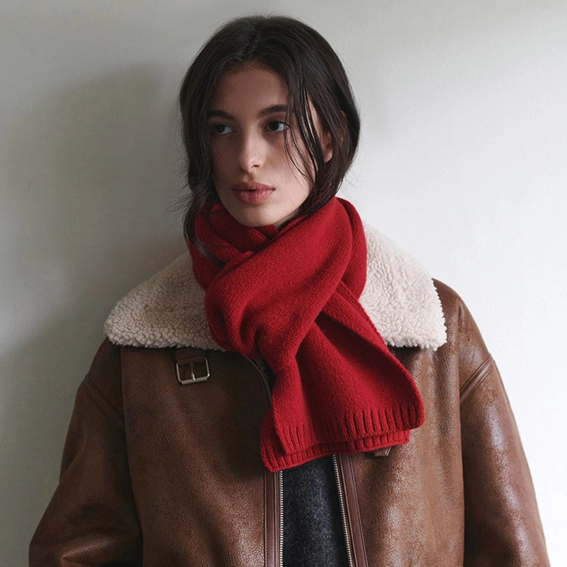 Women's Minimalist Streetwear Solid Color Wol Knitted Scarf
