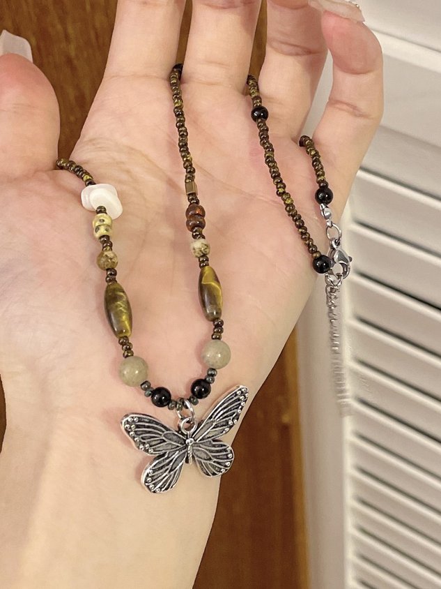 Casual Natural Stone Beaded Butterfly Pendant Necklace Vintage Women's Accessories