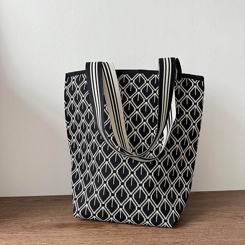 Women's Large Polyester Printing Classic Style Square Open Straw Bag