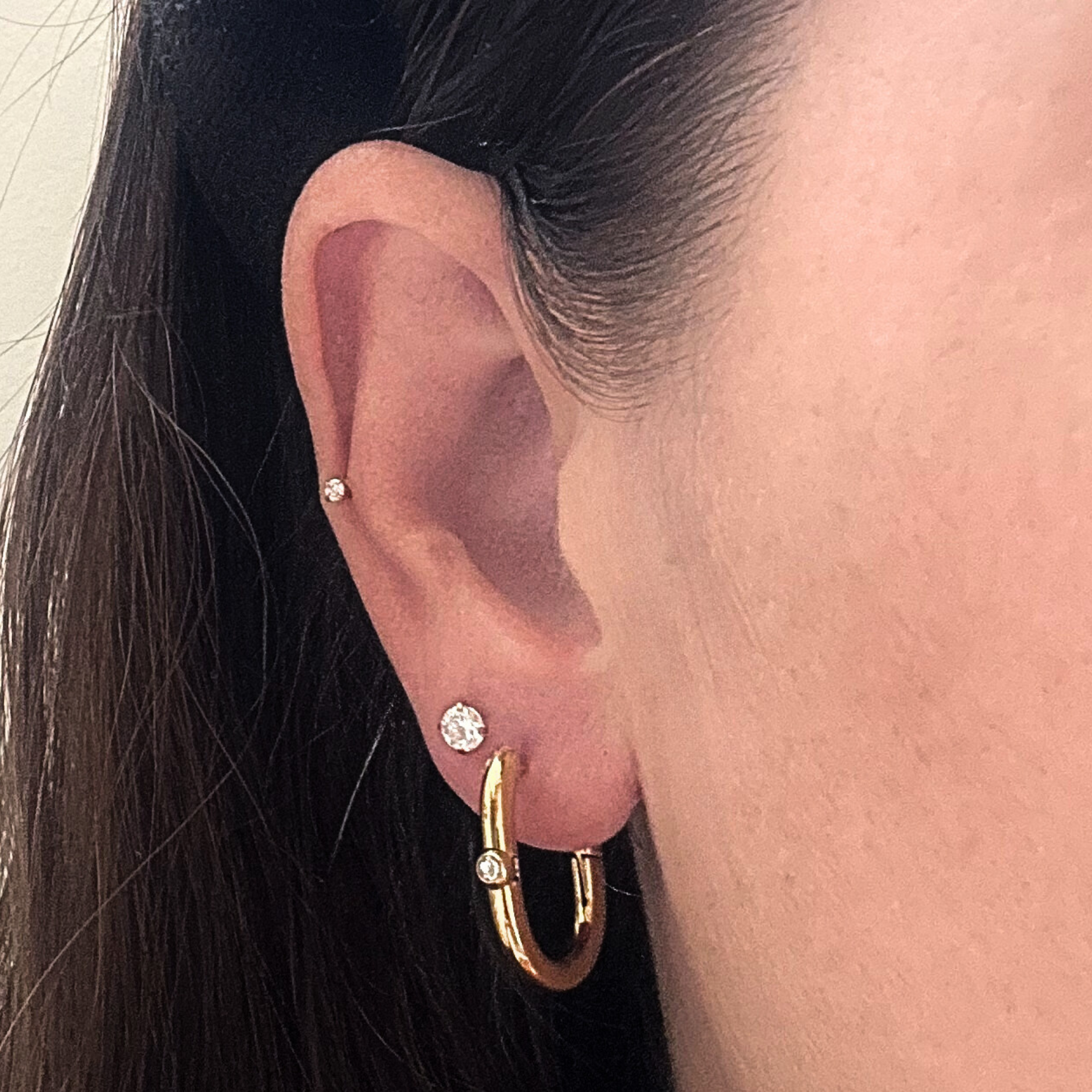 Bold diamond style hoops - Gold