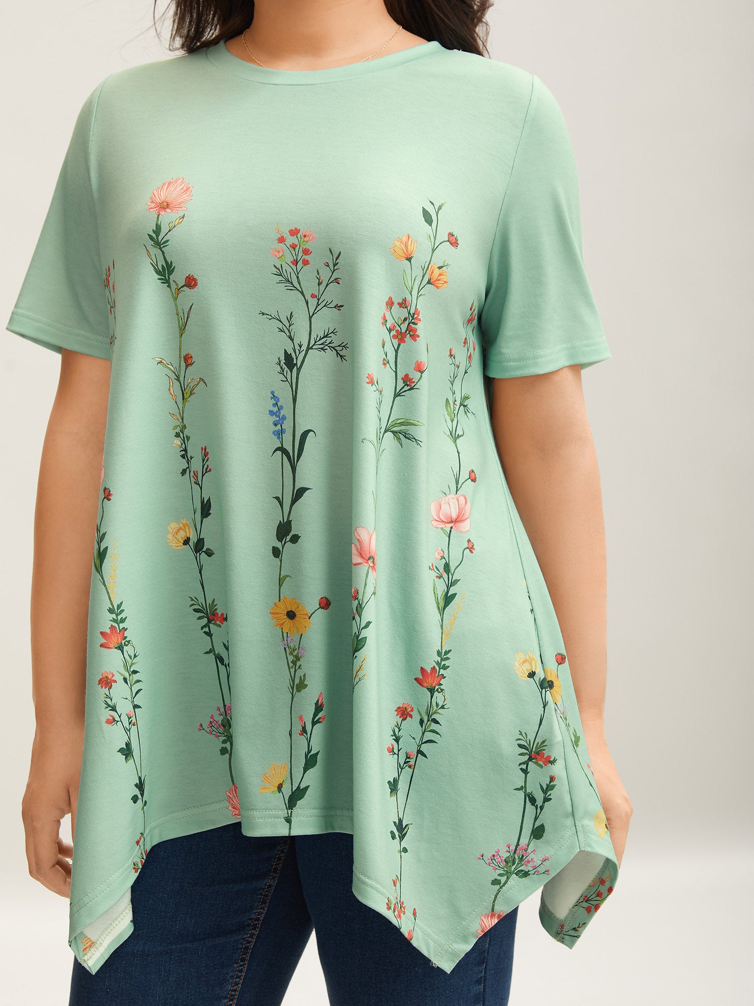 Stretchy Hi-Low Hem Floral T-Shirt