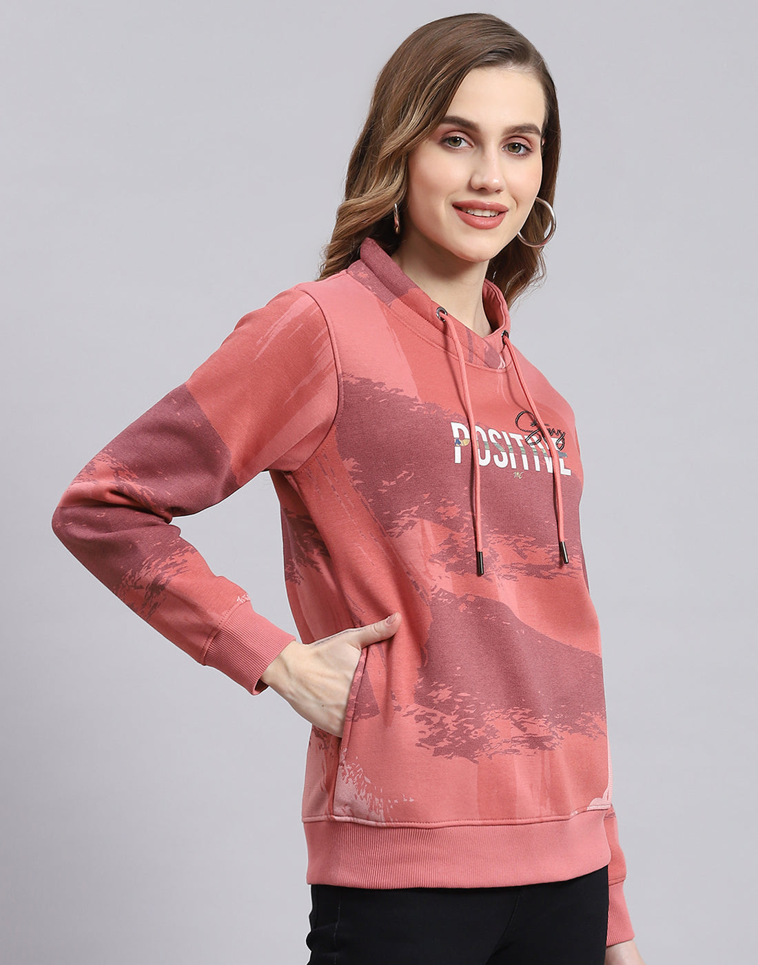 Women Peach Printed Round Neck Full Sleeve Sweatshirt