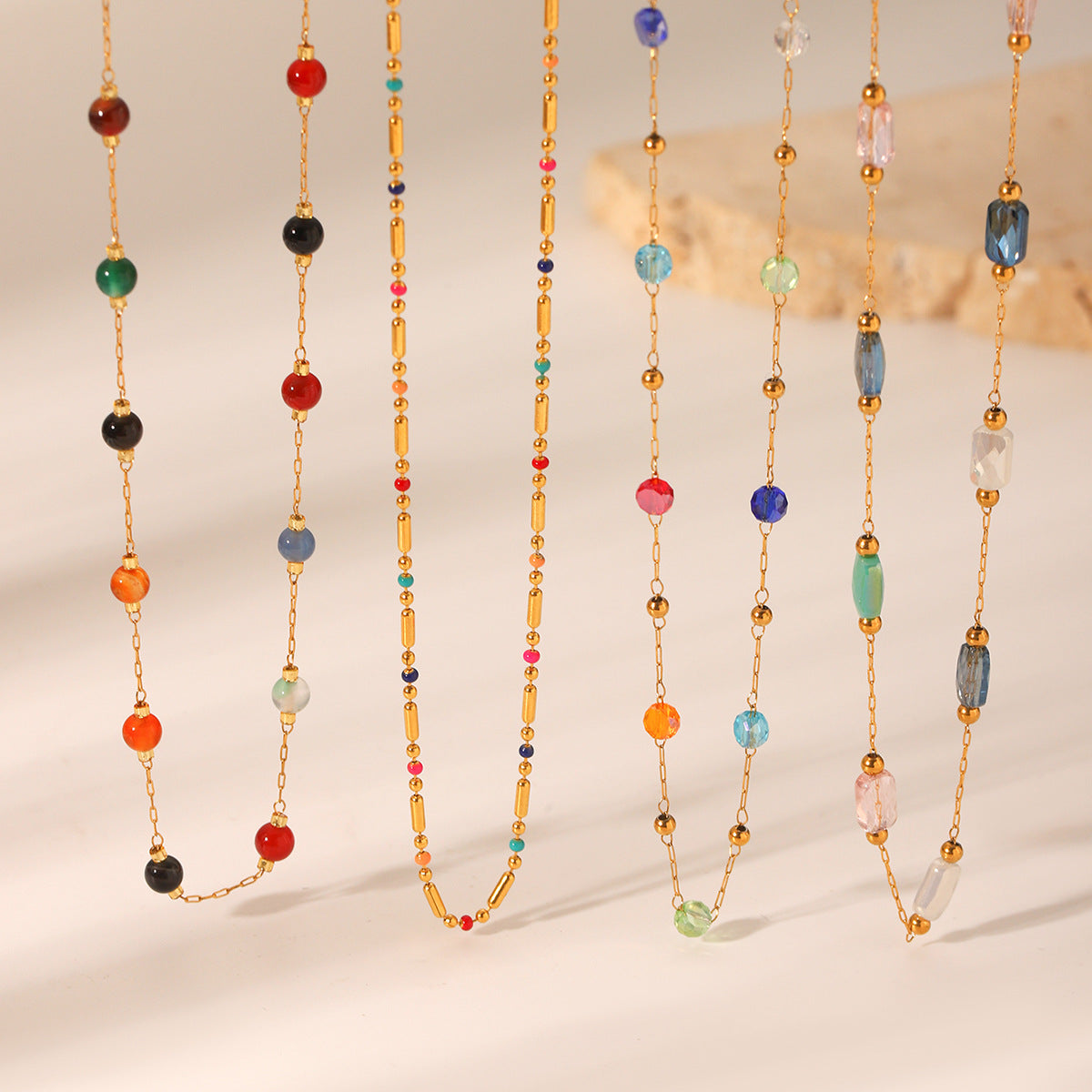 Dopamine Necklace Colorful Clip Bead Stainless Steel Necklace Design Natural Stone Round Bead Clavicle Necklace For Women