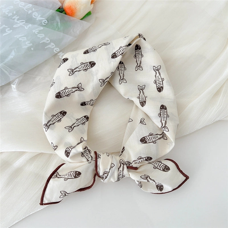 Women's Elegant Sweet Ditsy Floral Polka Dots Heart Shape Polyester Silk Scarf