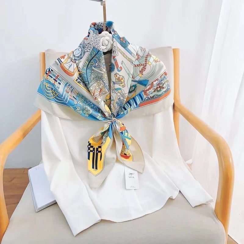 Women's Elegant Retro Printing Satin Silk Scarf